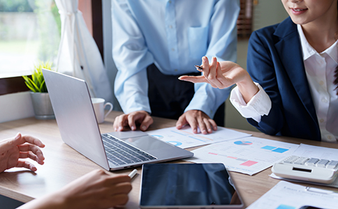 海口公司更换法人办理成本构成解析