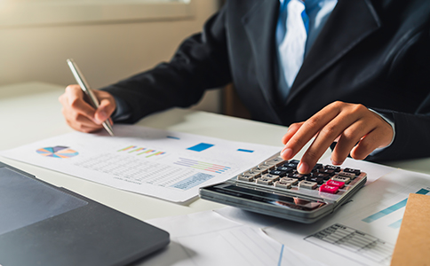 海口汽车报废回收公司注册费用分析